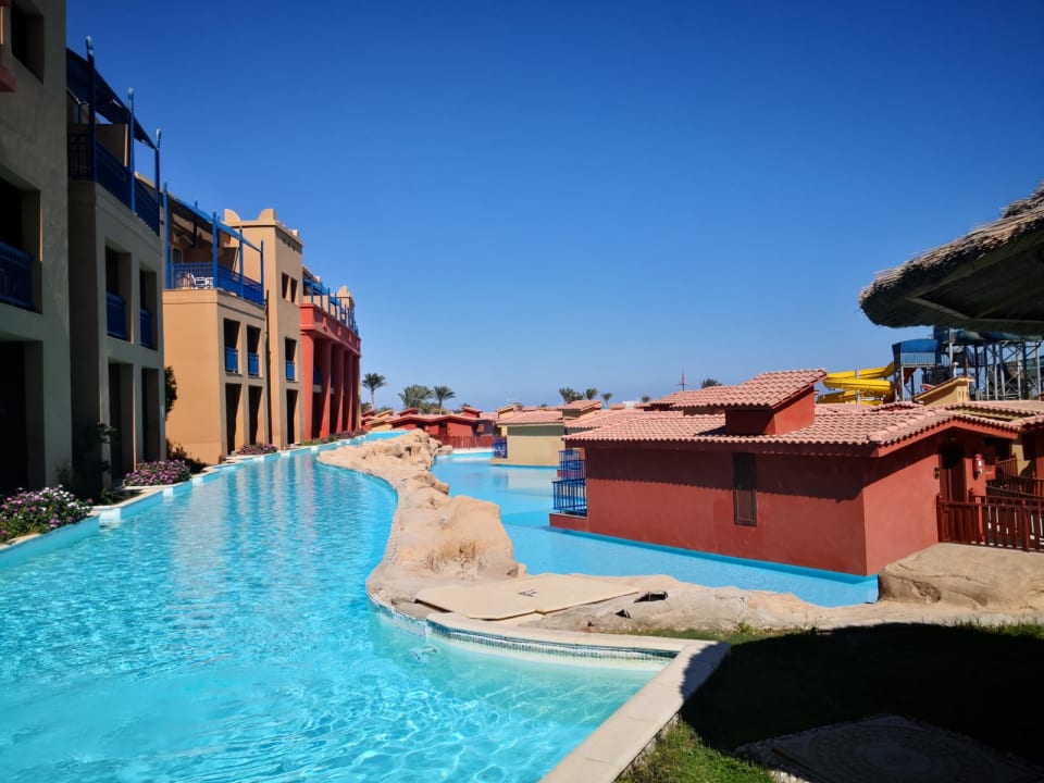 Pool Hotel Titanic Palace