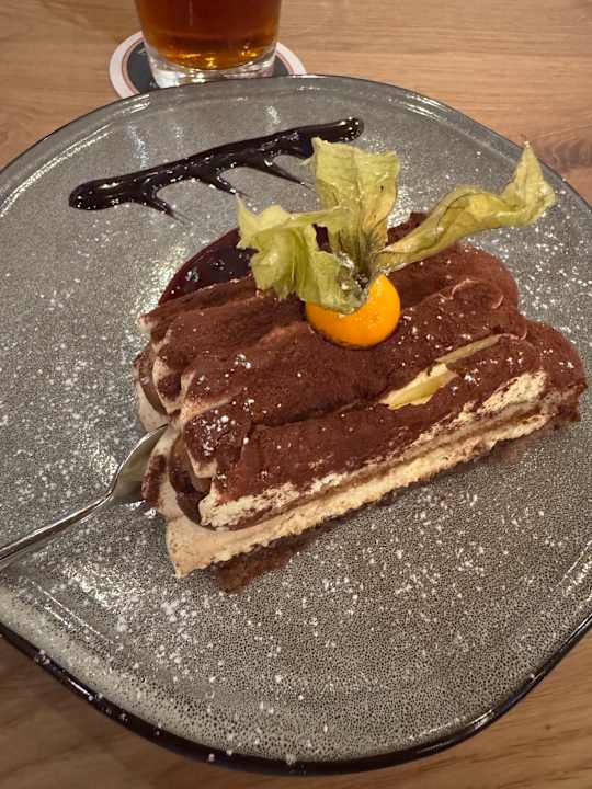 Gastro Gästehaus Falkenau