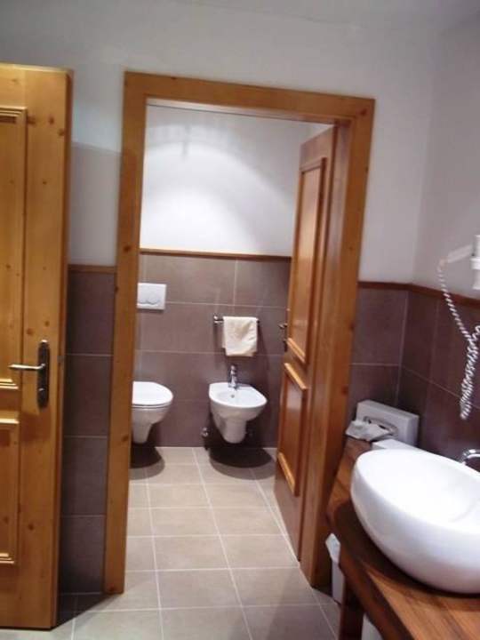 Zugang zum WC Alphotel Tyrol