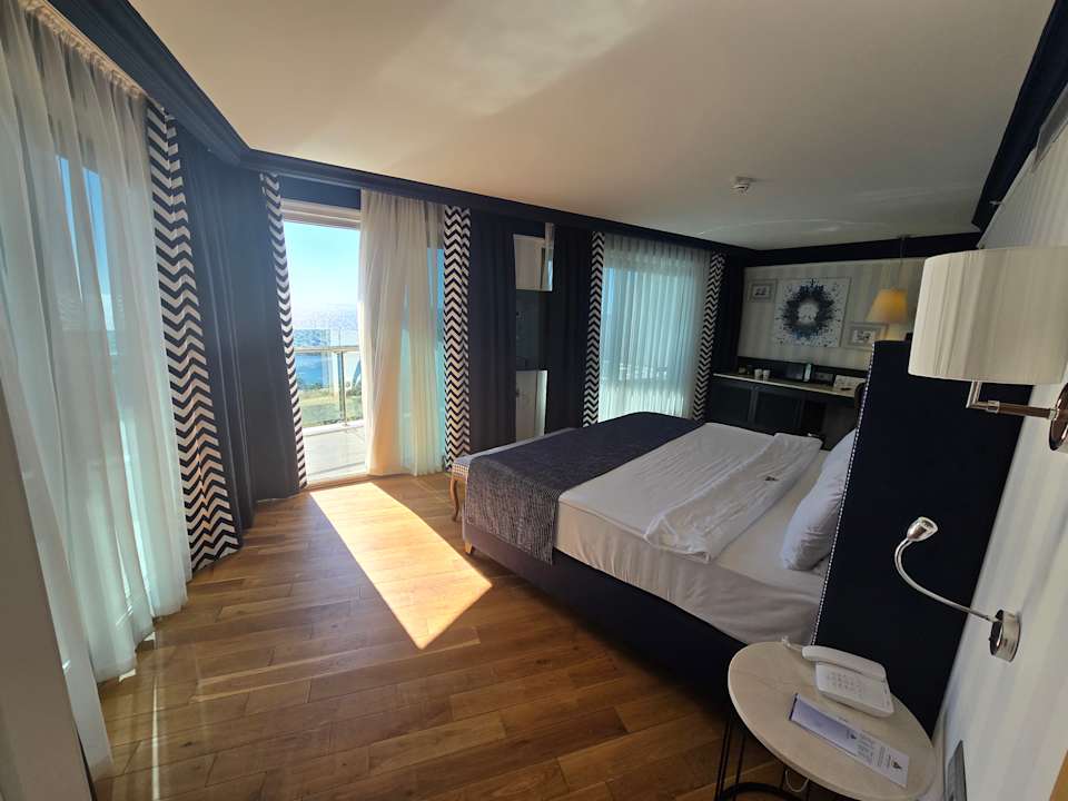 Zimmer Rubi Platinum Sign