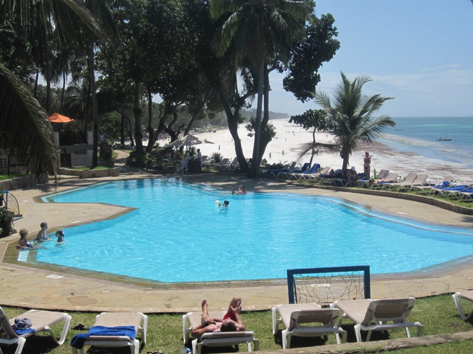 Pool im Baobab-Teil Baobab Beach Resort & Spa