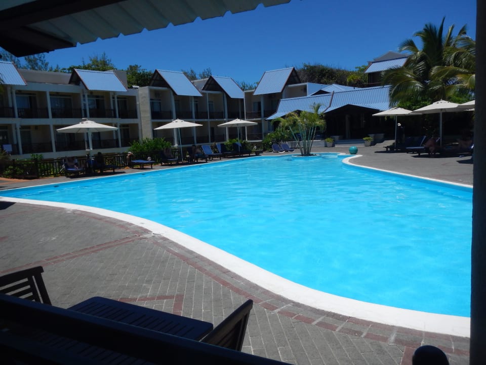 Blick aus dm Pavilion Le Peninsula Bay Beach Resort & Spa