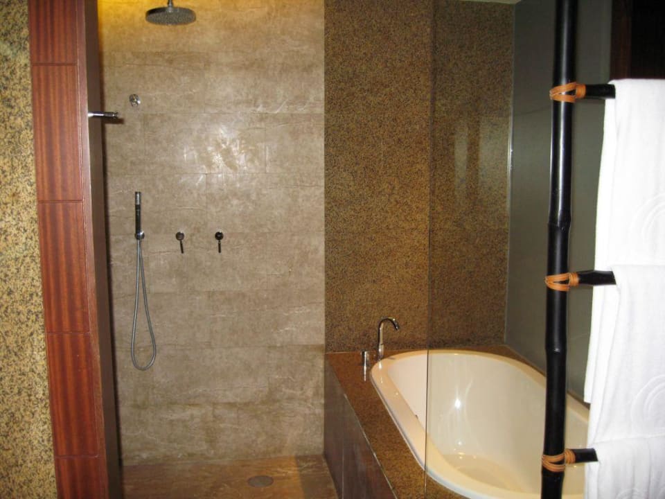 Badezimmer Centara Grand Beach Resort & Villas Krabi