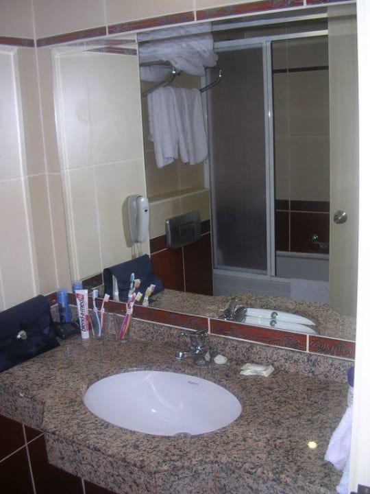 Bad Hotel Gardenia Beach