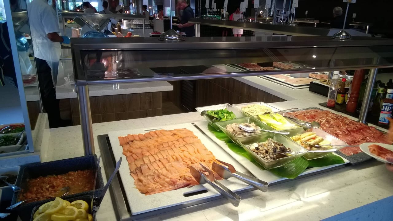 Immer Lachs und Serrano-Schinken Hotel Riu Cabo Verde