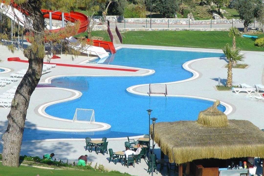 Pool Corendon İassos Modern Hotel