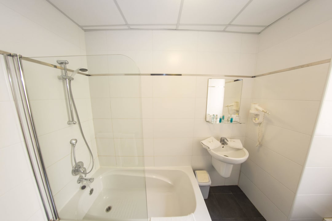 Superior Bathroom Hotel Plevna