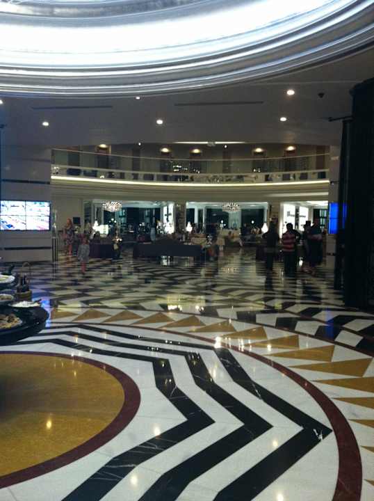 Blick auf die Cafébar Hotel Delphin Imperial