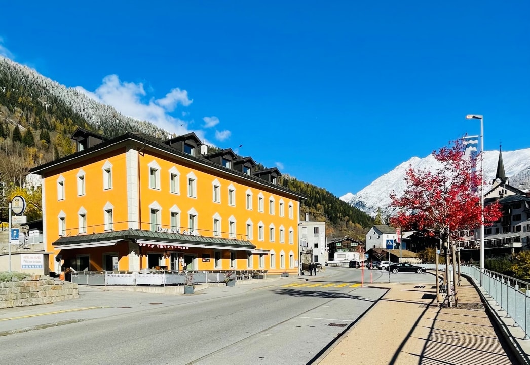 Außenansicht Hotel des alpes Fiesch