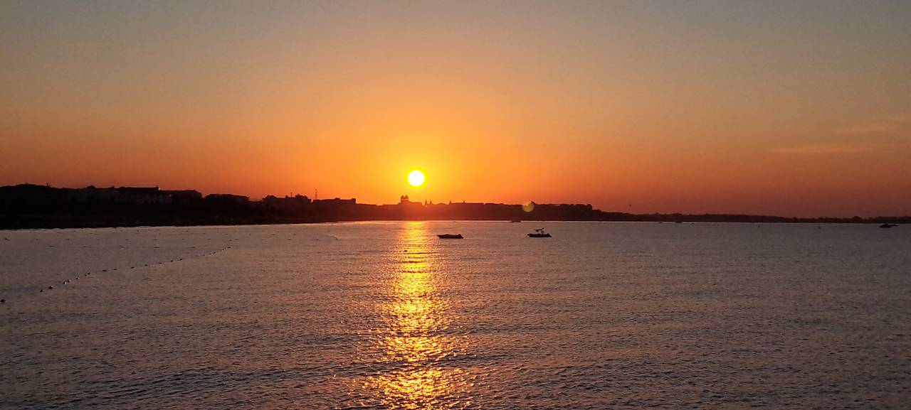 Strand Grand Seker Hotel