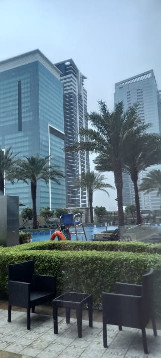 Pool JW Marriott Marquis Hotel Dubai