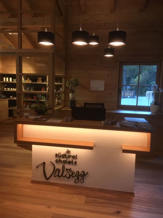 Lobby Chalets Valsegg
