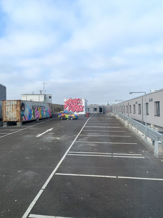 Außenansicht Holiday Inn - the niu, Hide Berlin Friedrichshain