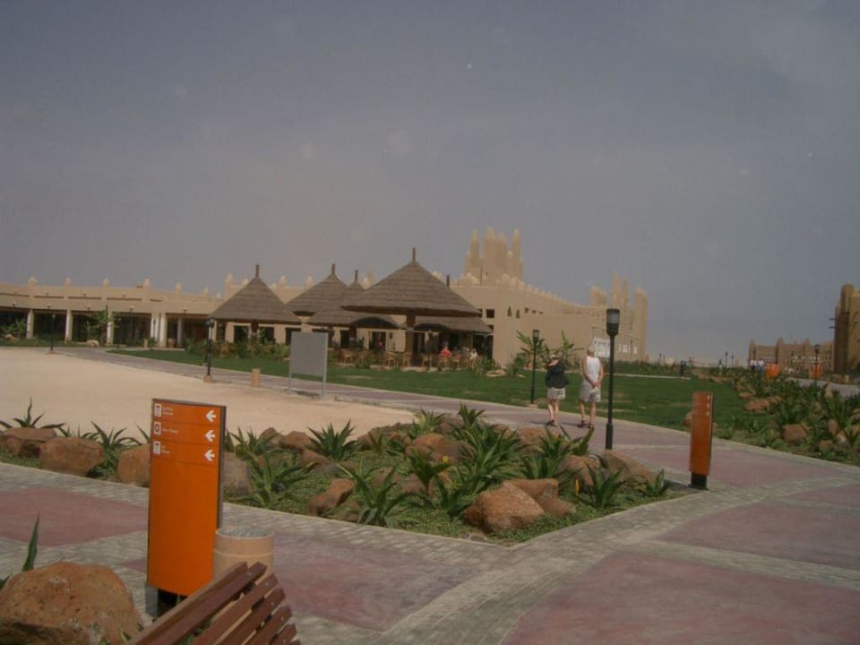 Aussenansicht Garopa Hotel Riu Funana