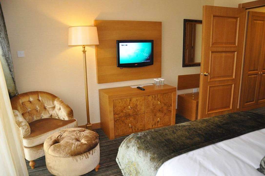 Two bedroom Family Room Oscar Resort Hotel