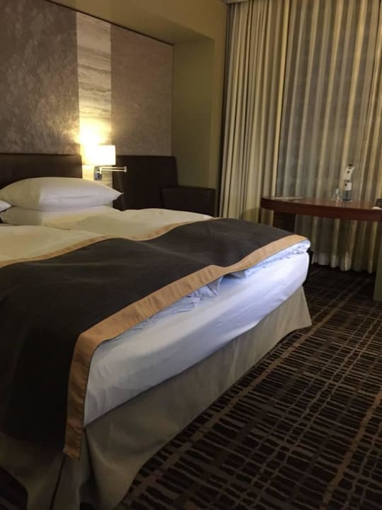 Bett Dorint Hotel am Heumarkt Köln