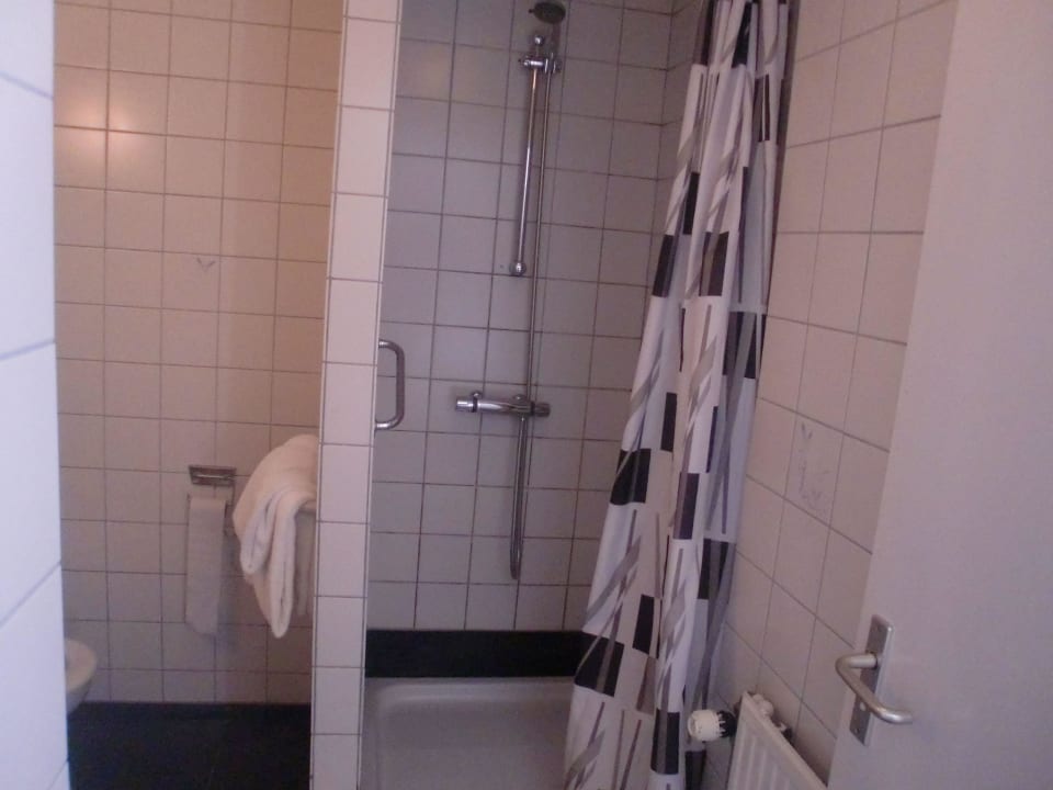 Bad vom Zimmer "Valk" Hotel Valkenhof