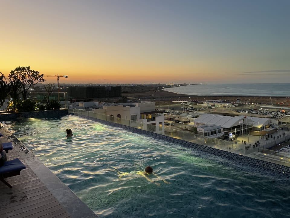 Pool Mysk Al Mouj Hotel