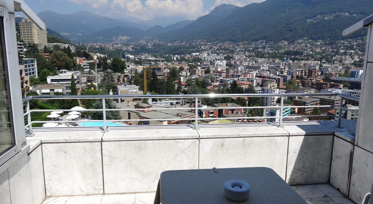 Blick vom Balkon im 5. Stock Villa Sassa