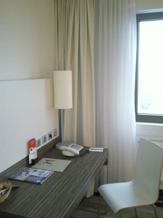 Schreibtisch Hotel Mercure Koblenz