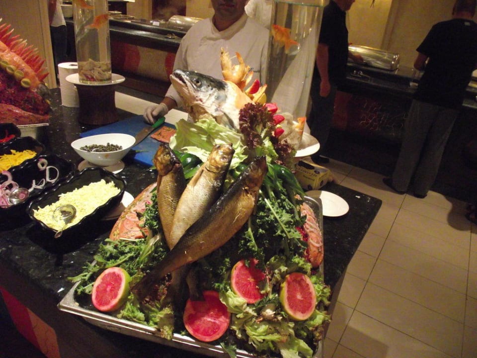 Das Büffet, das alle Herzen höher schlagen lässt Premier Le Reve Hotel & Spa