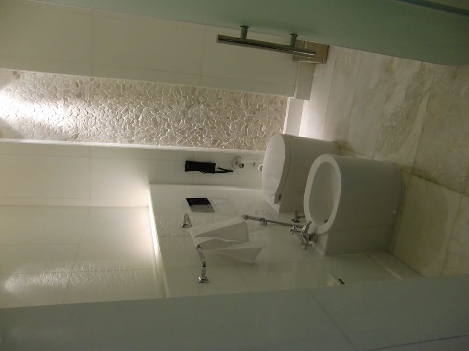 WC The St. Regis Saadiyat Island Resort, Abu Dhabi