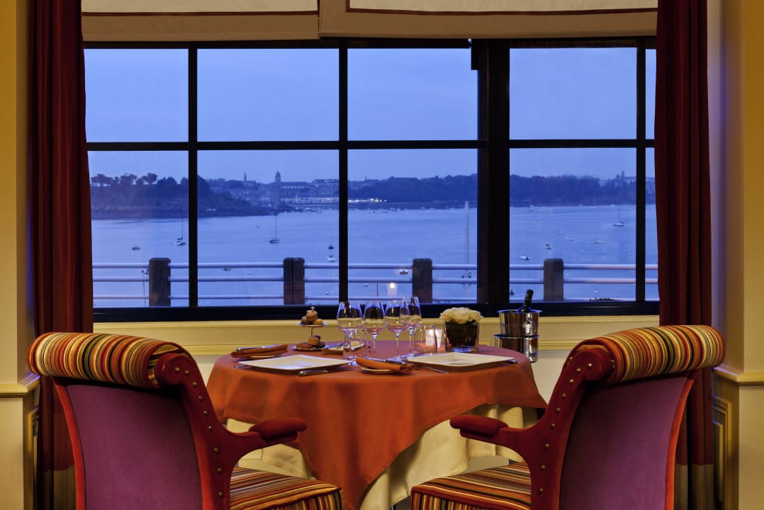 Restaurant vue Mer "blue. B" - Grand Hôtel Grand Hotel Barriere