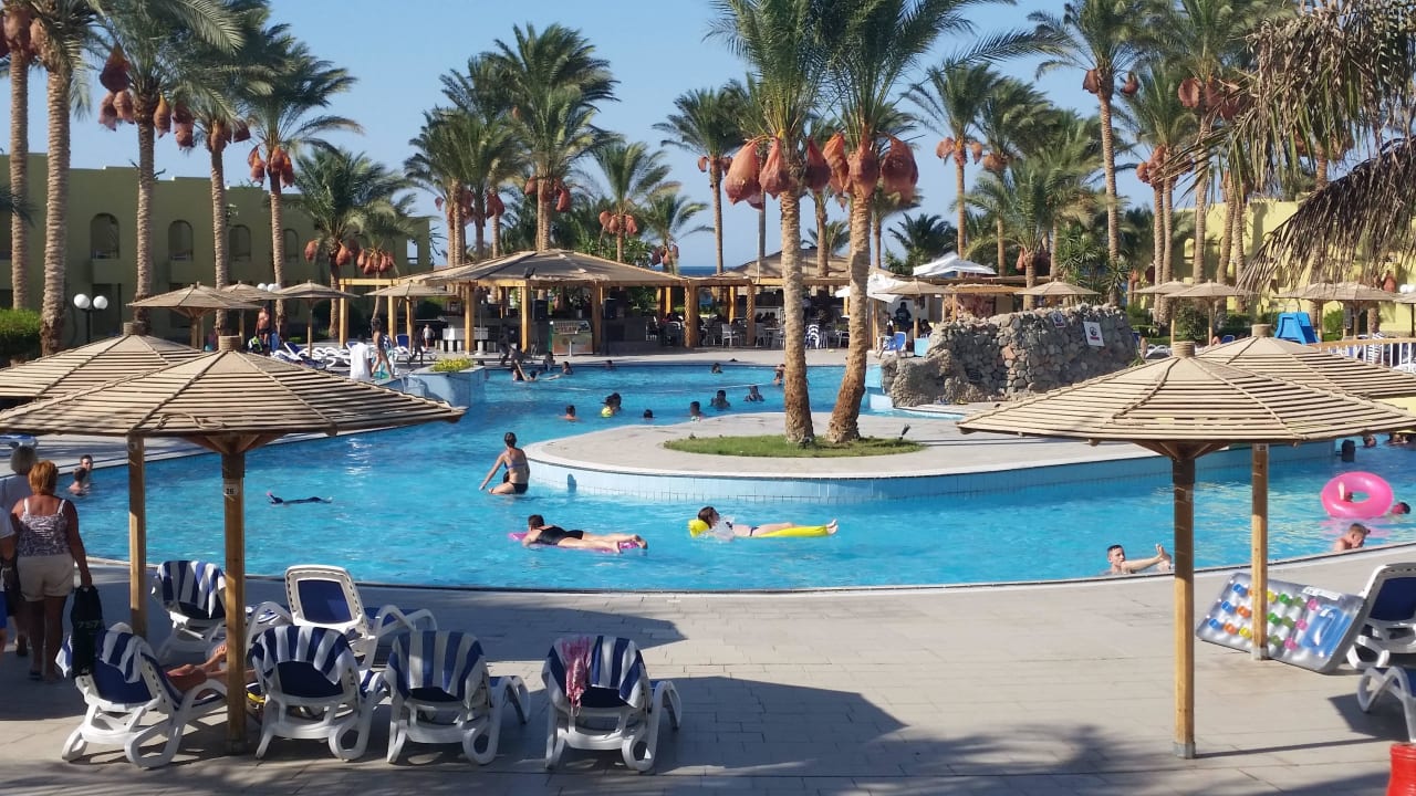Pool 1 Palm Beach Resort