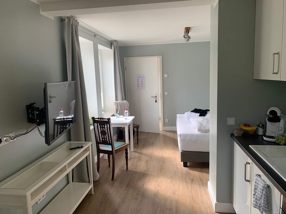 Zimmer Gästehaus "Alte Bücherei"