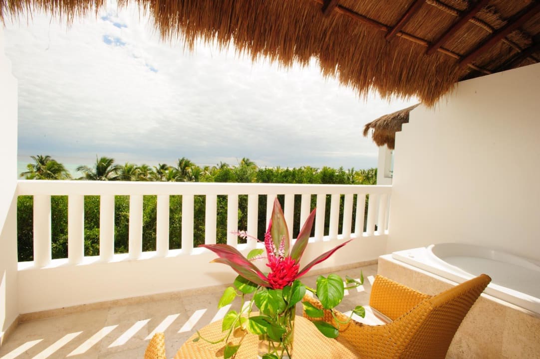 Platinum Suite Grand Riviera Princess All Suites & Spa Resort