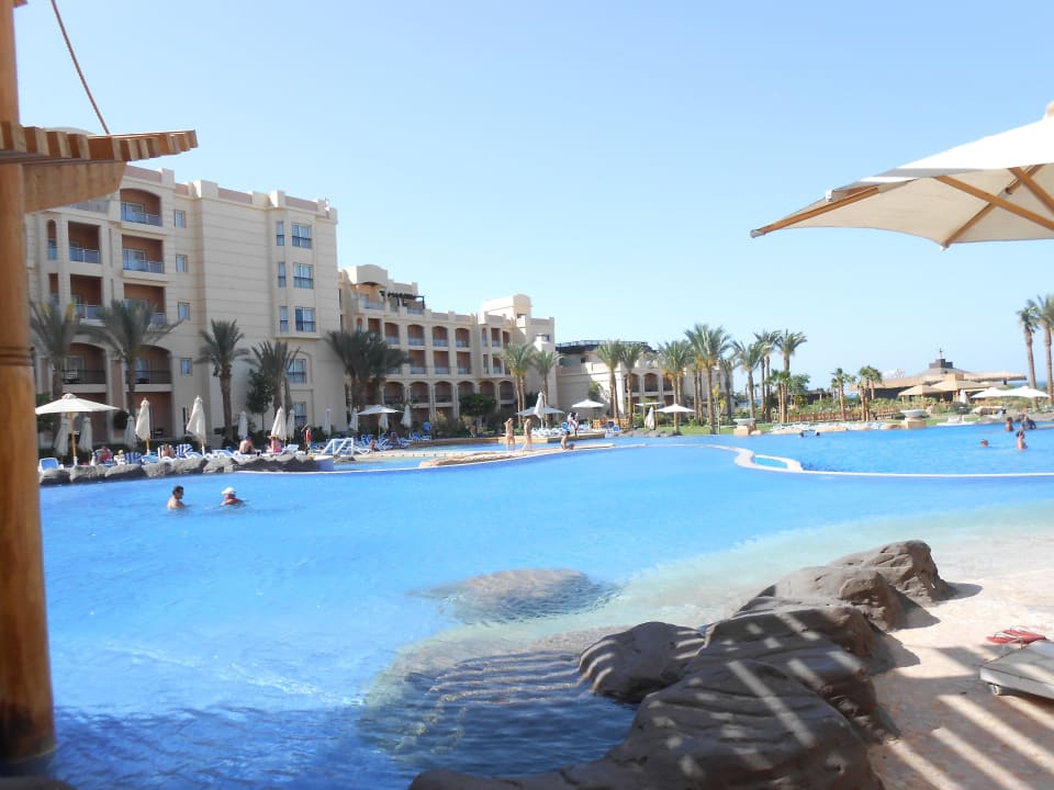 Бассейн Tropitel Sahl Hasheesh