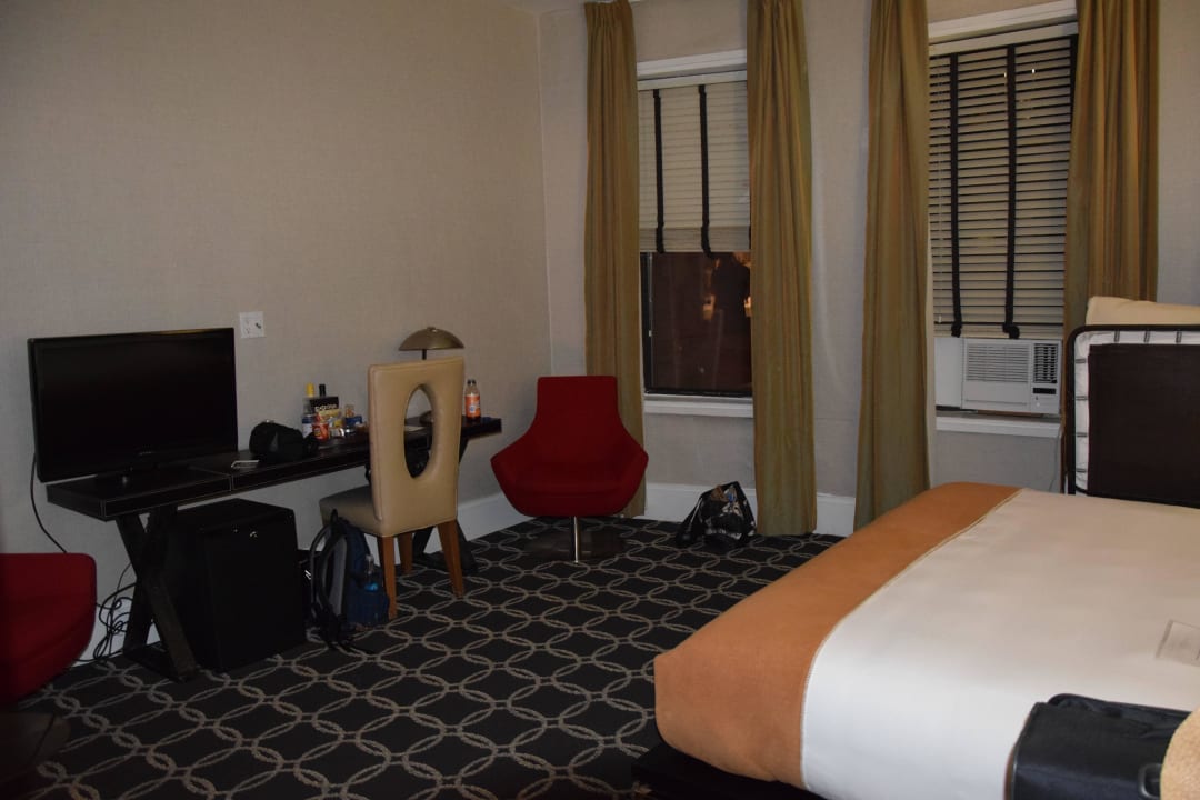 Großes zweites Zimmer Square Hotel at Times Square