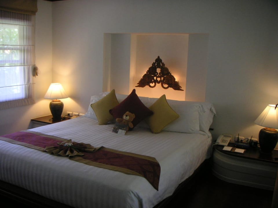 Großes Bett Santiburi Koh Samui