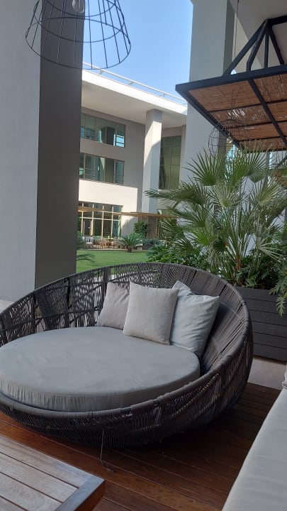 Außenansicht Acanthus Cennet Barut Collection