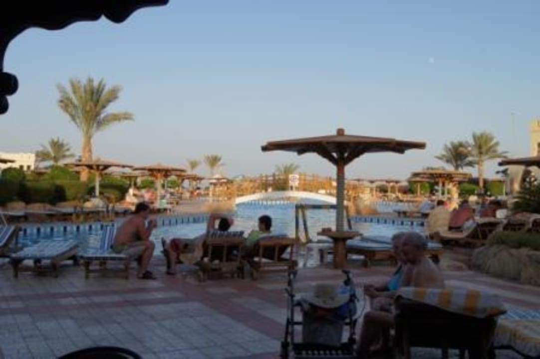 Poolanlage Charmillion Club Resort