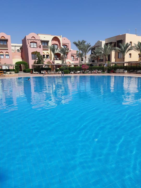 Pool Jaz Makadi Saraya Resort