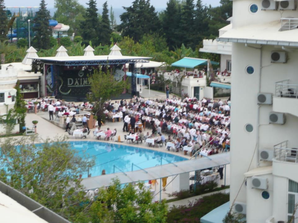 Widok z pokoju na basen Miarosa Kemer Beach