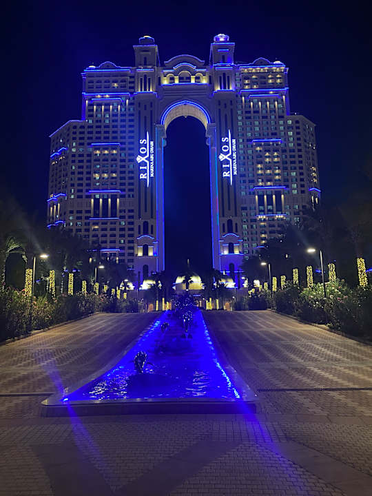Außenansicht Rixos Marina Abu Dhabi
