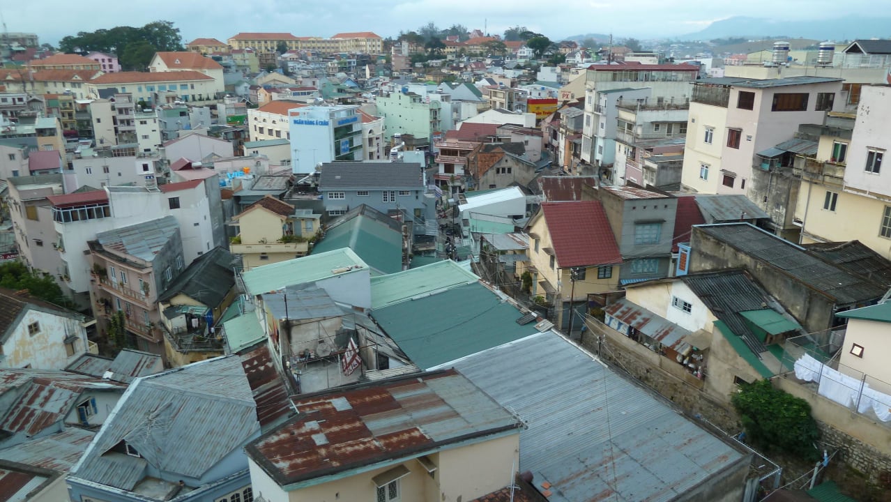 Unser Zimmer mit Aussicht Tulip Hotel Dalat