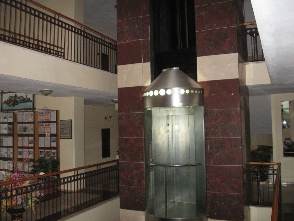 Aufzug Armas Gül Beach