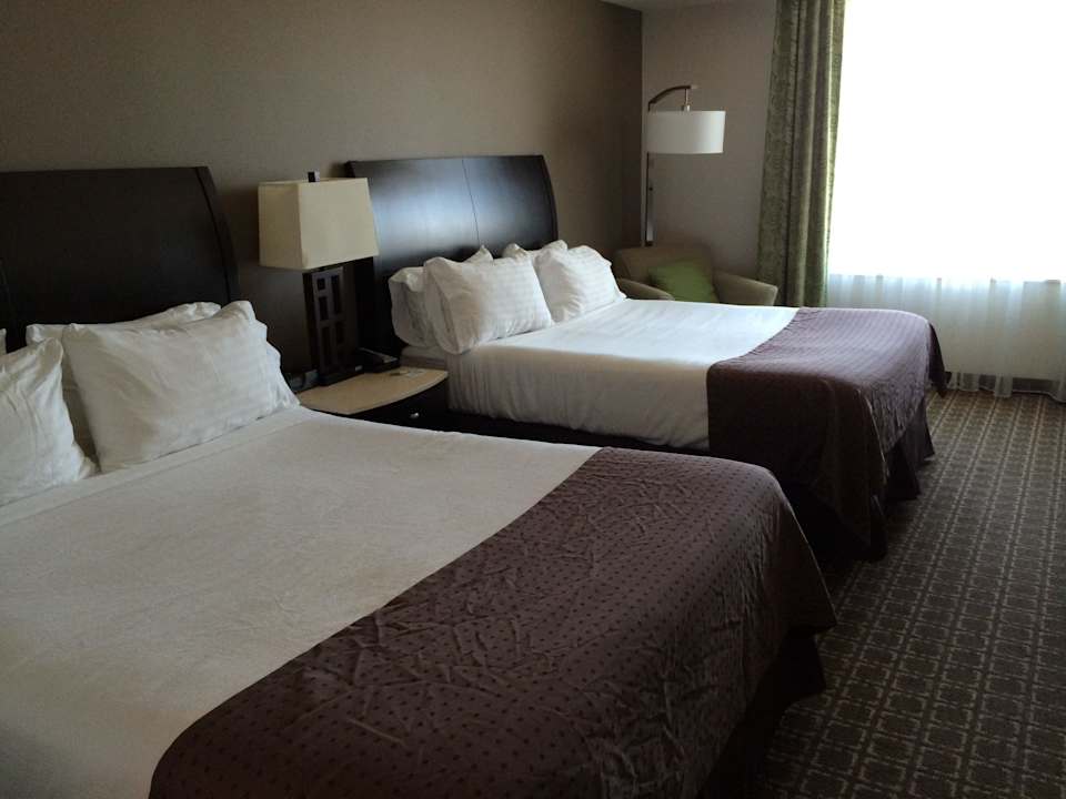 2 Queensize-Betten Holiday Inn Charleston Historic Downtown