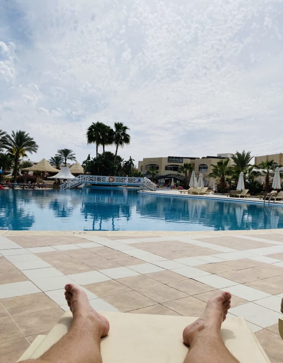 Pool Brayka Bay Resort