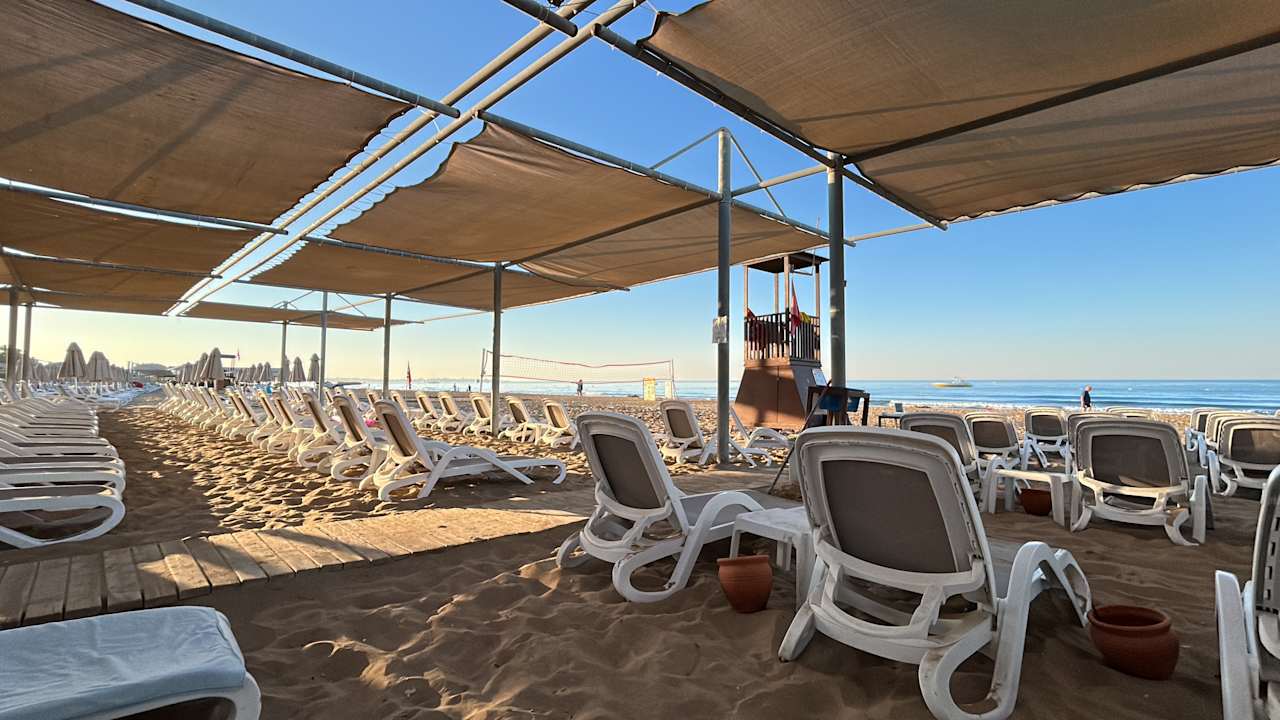 Strand Dream World Resort & Spa