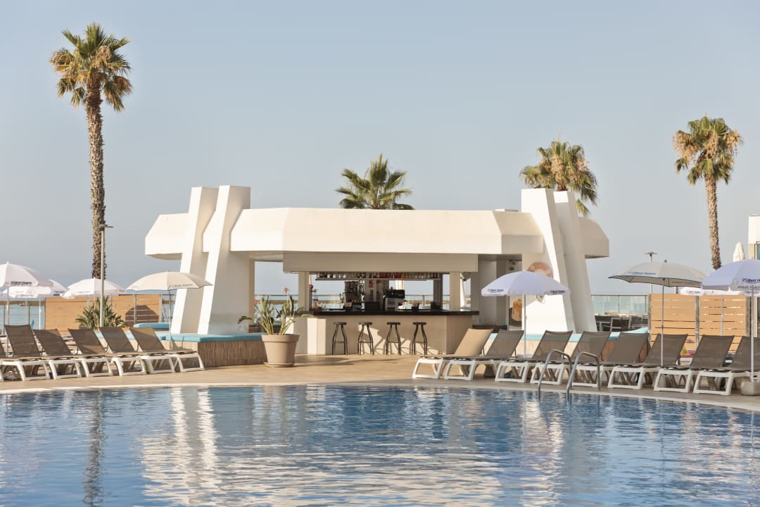Pool Hotel Best Maritim