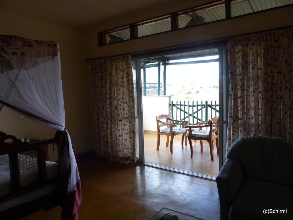 Zimmer Voi Wildlife Lodge