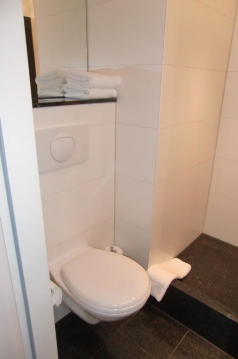 Badezimmer Motel One Hamburg-Alster
