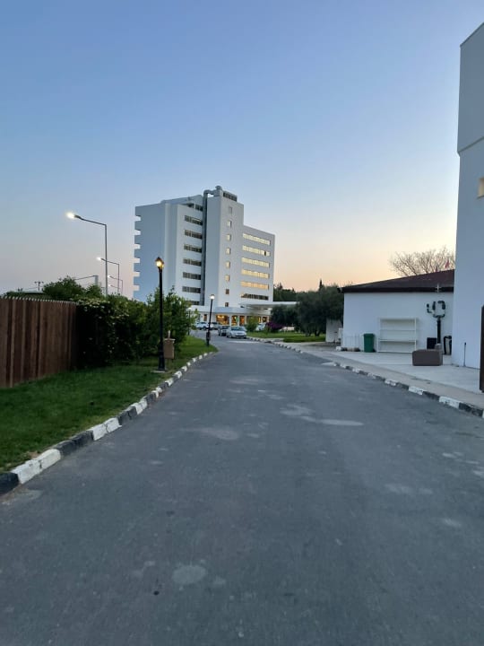 Außenansicht Salamis Bay Conti Resort Hotel & Casino