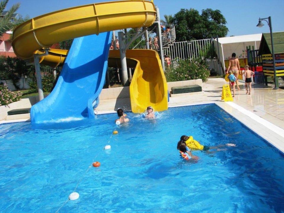 Водные горки Corendon Playa Kemer