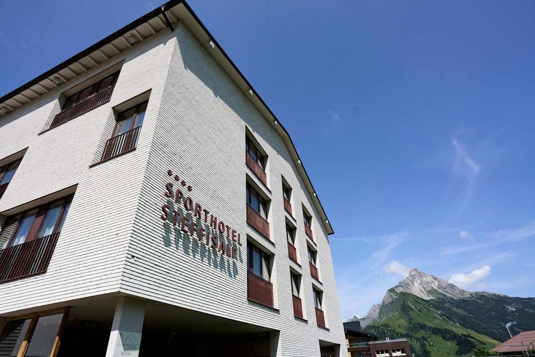 Außenansicht Hotel Steffisalp