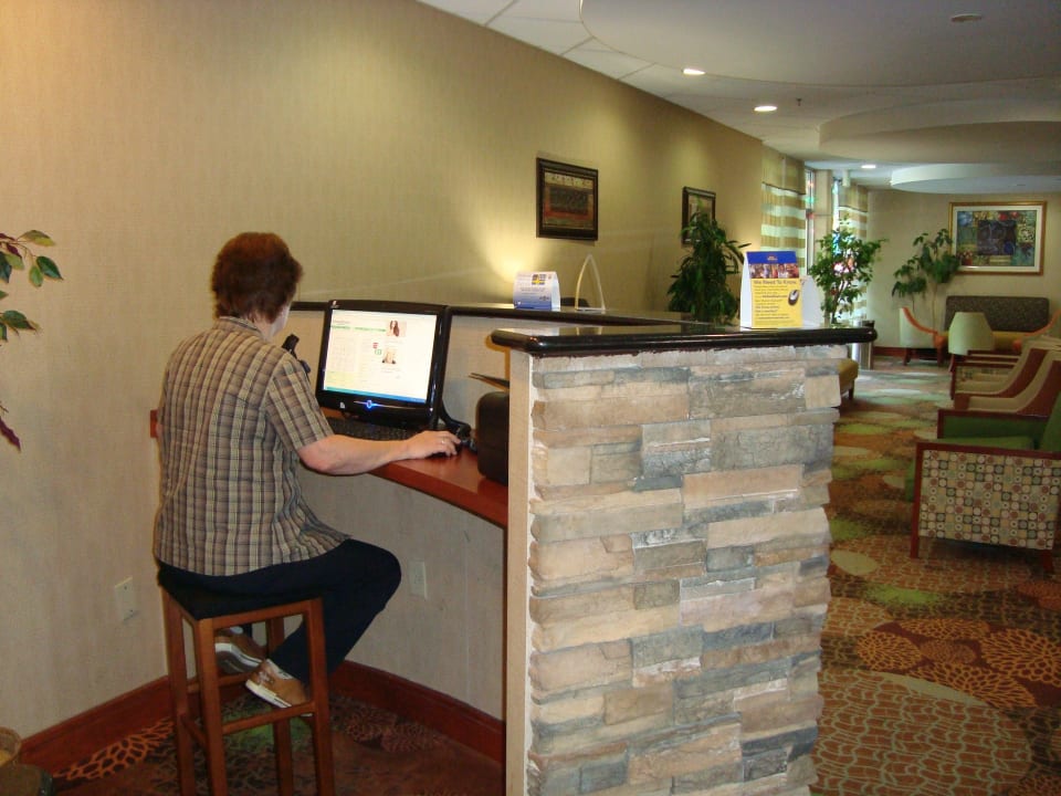 Kostenlose Internetecke im Hotel Holiday Inn Express Towson- Baltimore North